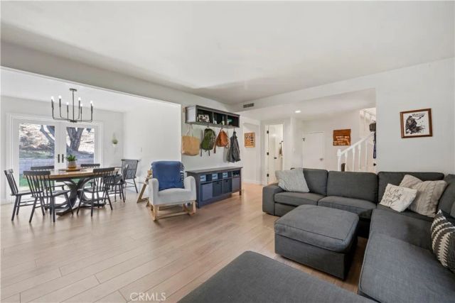 28019 Deep Creek, Canyon Country, CA 91387