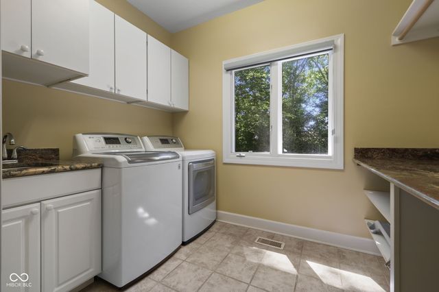 8503 Sargent Lane, Indianapolis, IN 46256