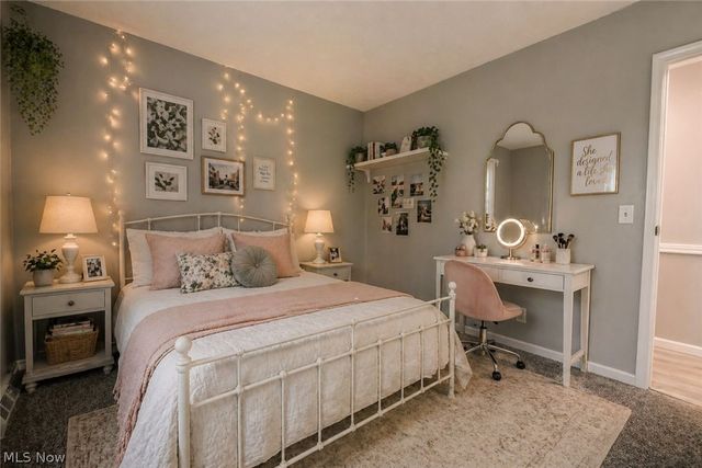 8242 Starburst Road, Mentor, OH 44060