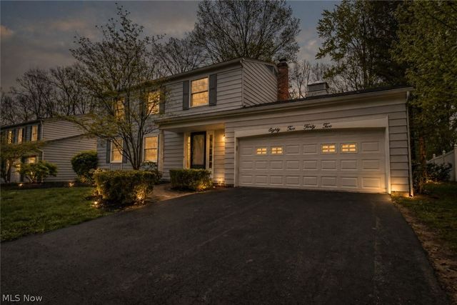 8242 Starburst Road, Mentor, OH 44060