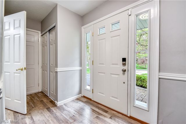 8242 Starburst Road, Mentor, OH 44060