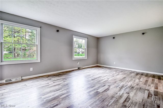 8242 Starburst Road, Mentor, OH 44060