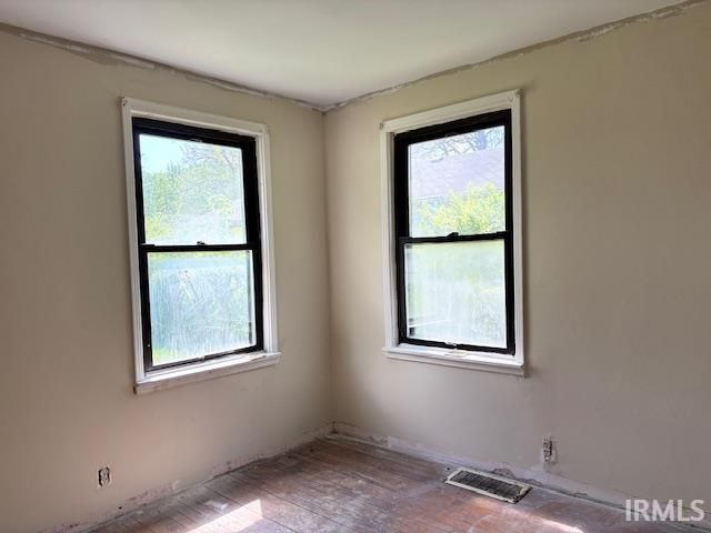 805 W Harvard Avenue, Muncie, IN 47304