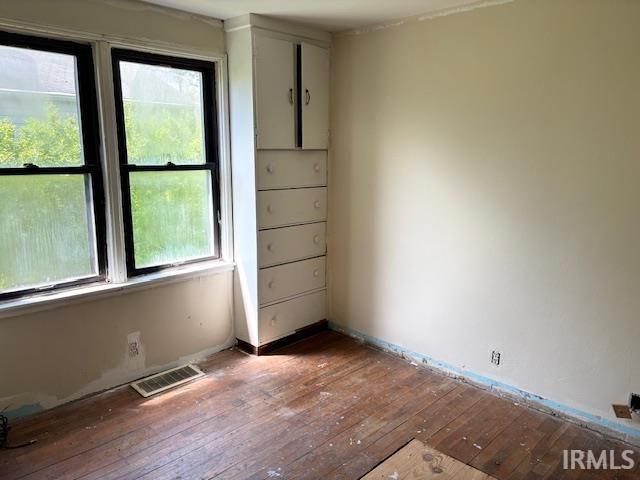 805 W Harvard Avenue, Muncie, IN 47304