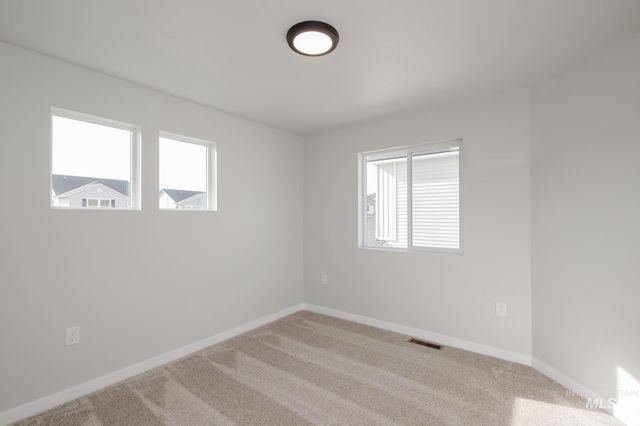 21 S Sweetgrass Pl, Nampa, ID 83651