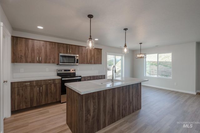 21 S Sweetgrass Pl, Nampa, ID 83651