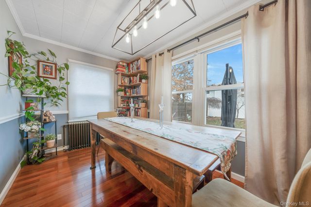 1 2nd Avenue, East Rockaway, NY 11518