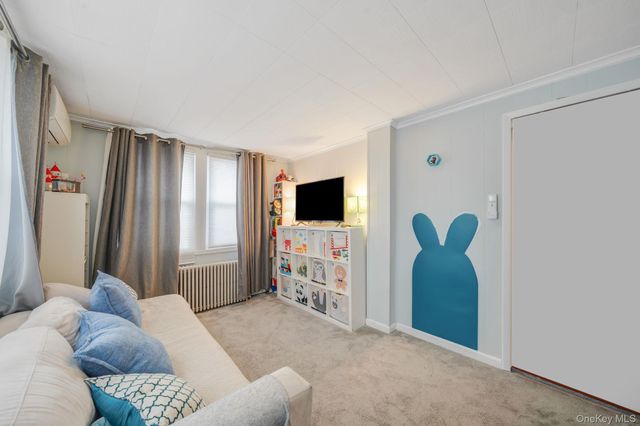 1 2nd Avenue, East Rockaway, NY 11518