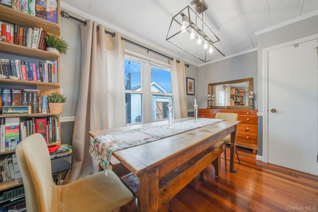 1 2nd Avenue, East Rockaway, NY 11518