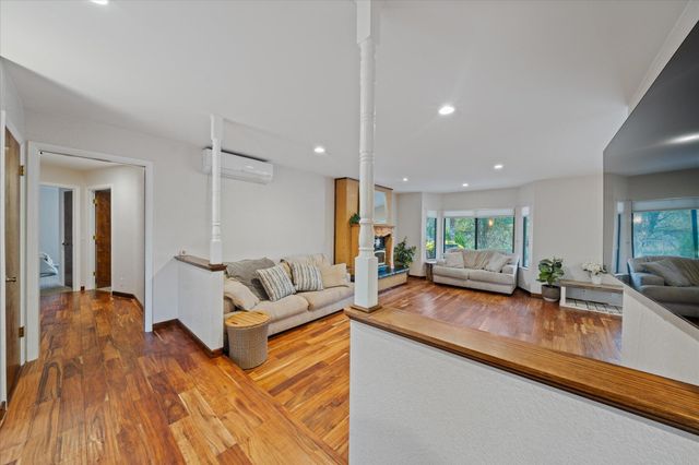 20766 Cattle Drive, Redding, CA 96003