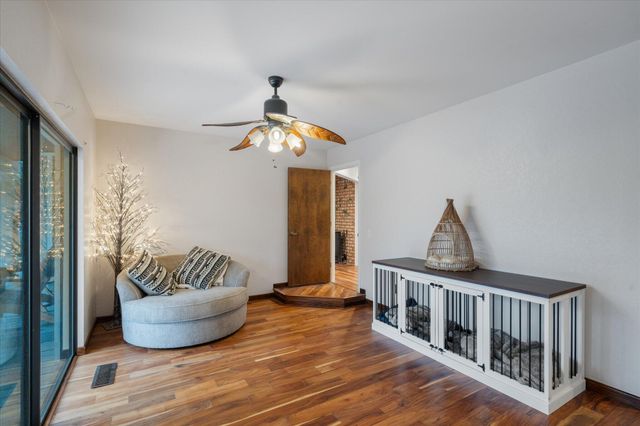 20766 Cattle Drive, Redding, CA 96003