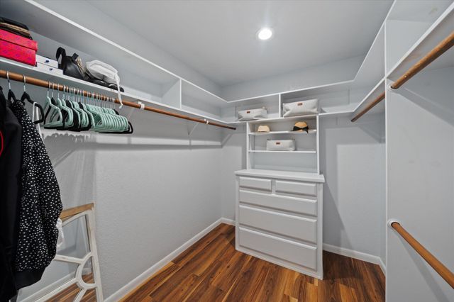 20766 Cattle Drive, Redding, CA 96003