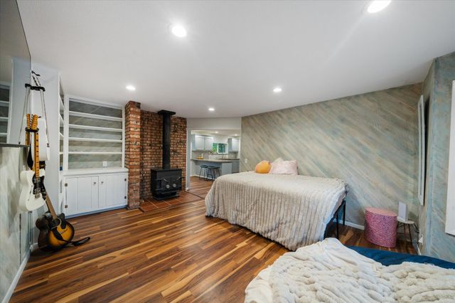 20766 Cattle Drive, Redding, CA 96003