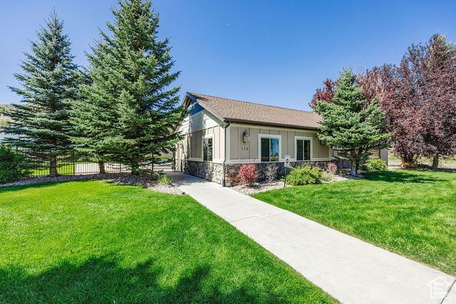 670 N LAKE SIGHT DR, Garden City, UT 84028