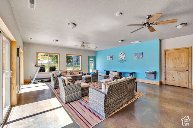 670 N LAKE SIGHT DR, Garden City, UT 84028