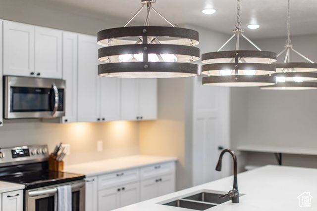 670 N LAKE SIGHT DR, Garden City, UT 84028