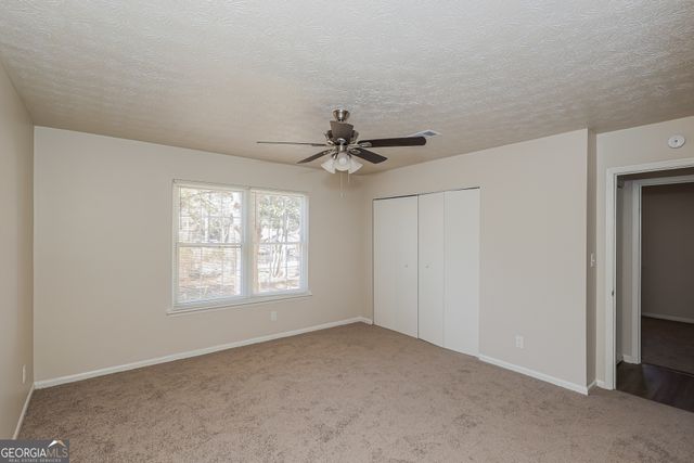 295 Adena Lane W, South Fulton, GA 30349