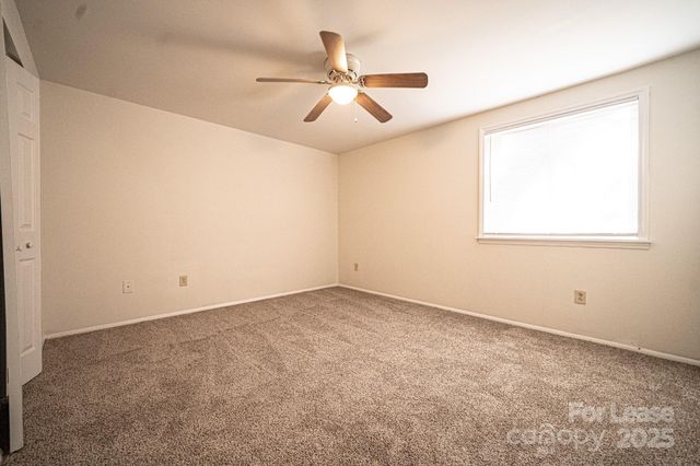 5423 Jaslie Lane, Charlotte, NC 28227