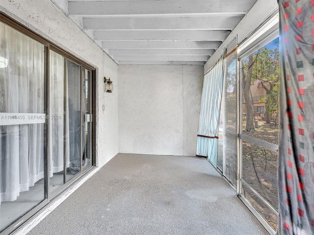 39 Ann Lee Ln 39, Tamarac, FL 33319