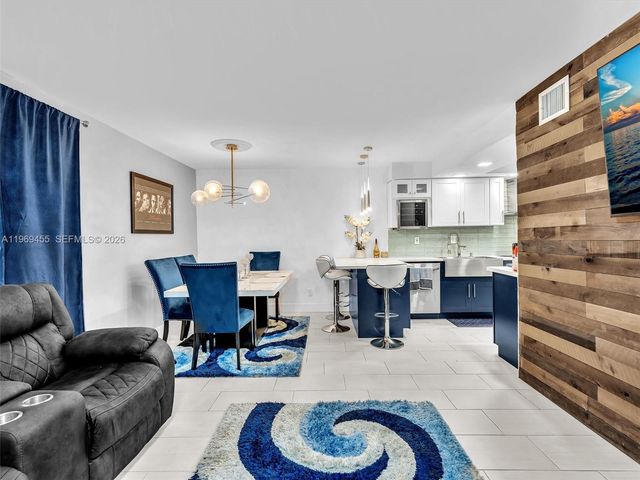 39 Ann Lee Ln 39, Tamarac, FL 33319