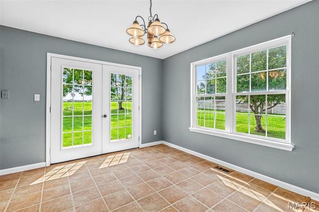 799 Isabella, Farmington, MO 63640
