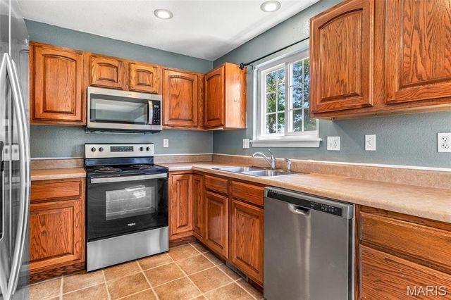 799 Isabella, Farmington, MO 63640