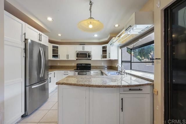 3008 Plaza Lorenzo, Bonita, CA 91902