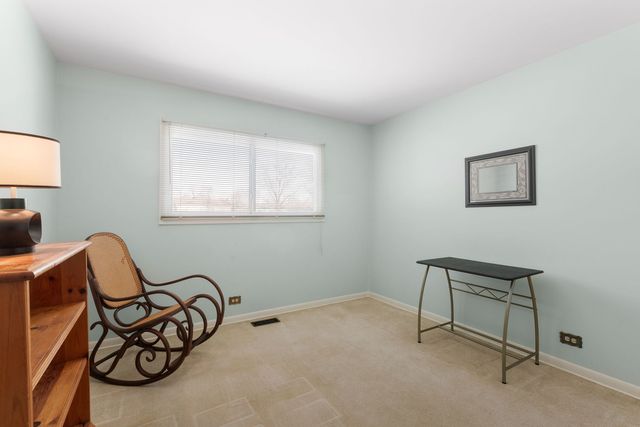 634 E Pompano Lane, Palatine, IL 60074