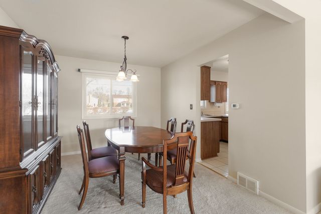 634 E Pompano Lane, Palatine, IL 60074