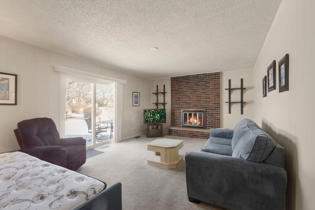 634 E Pompano Lane, Palatine, IL 60074