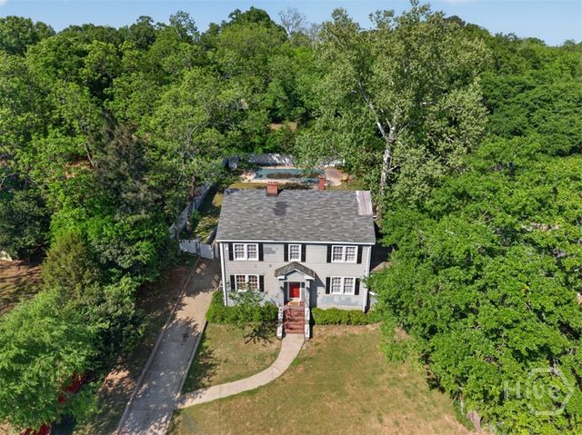 111 Edwards Street, Elberton, GA 30635