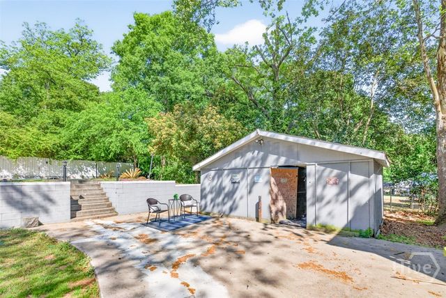 111 Edwards Street, Elberton, GA 30635