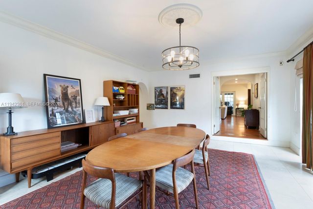 360 SW 28th Rd, Miami, FL 33129