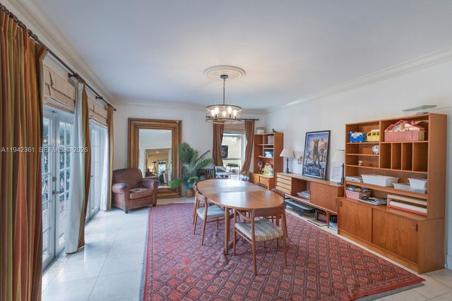 360 SW 28th Rd, Miami, FL 33129