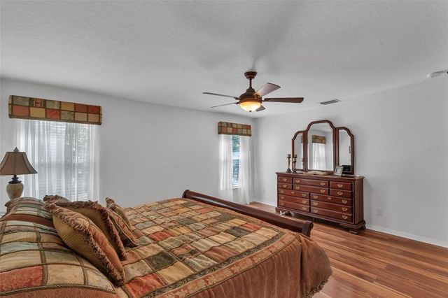 26 WINDROSE DRIVE, Orlando, FL 32824