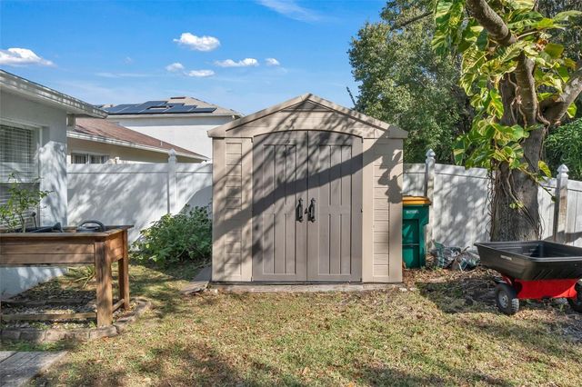 26 WINDROSE DRIVE, Orlando, FL 32824