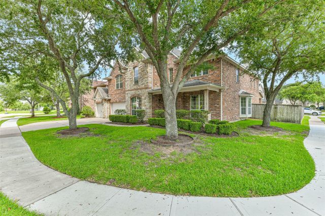 12206 Bell Creek Drive, Pearland, TX 77584