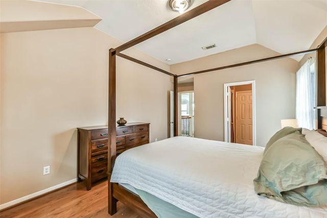 12206 Bell Creek Drive, Pearland, TX 77584