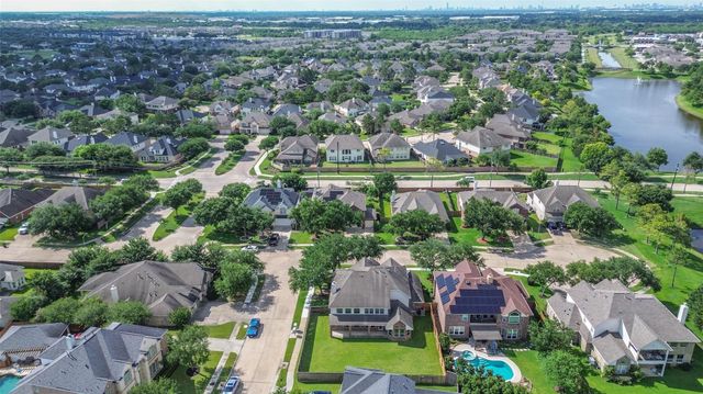12206 Bell Creek Drive, Pearland, TX 77584