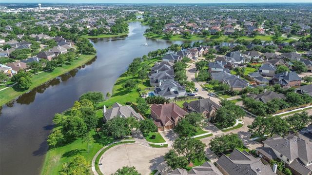 12206 Bell Creek Drive, Pearland, TX 77584