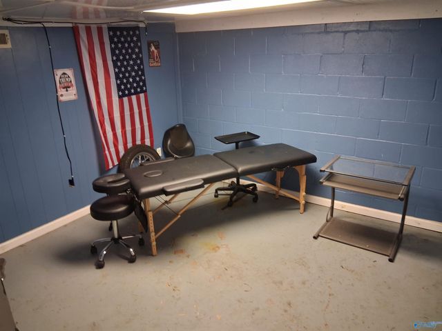 600 Palace Ave, Rainbow City, AL 35906