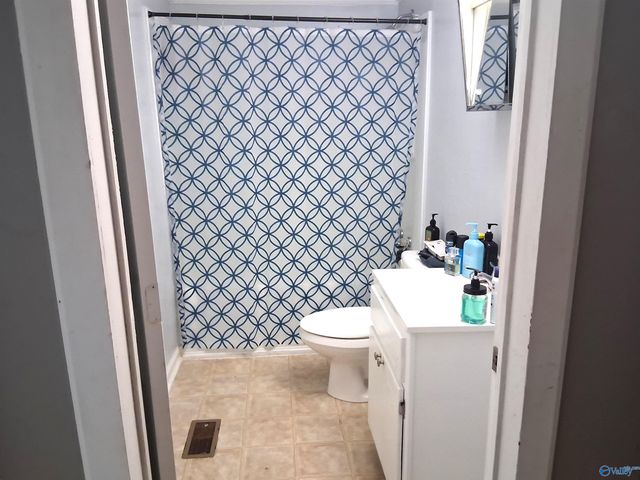 600 Palace Ave, Rainbow City, AL 35906