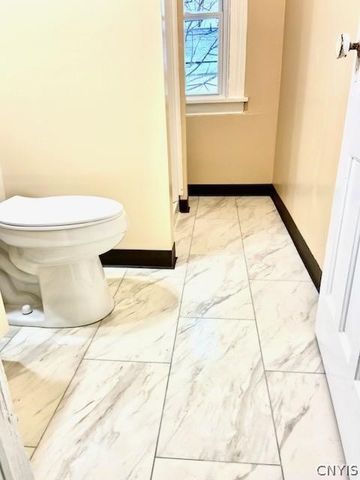 416 Bear Street, Syracuse, NY 13208