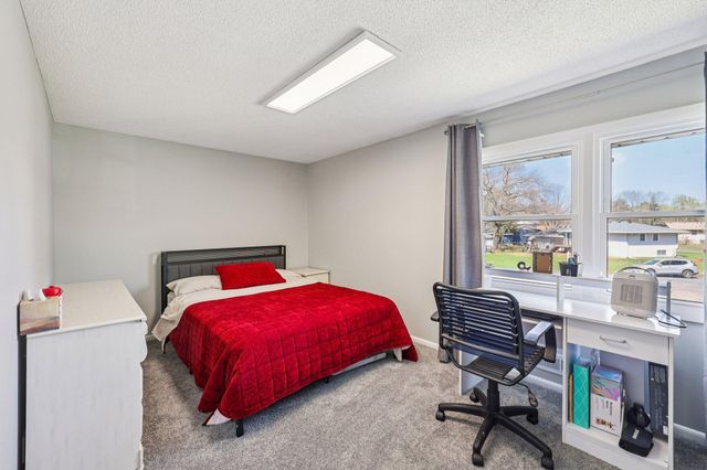 632 109th Lane NE, Blaine, MN 55434