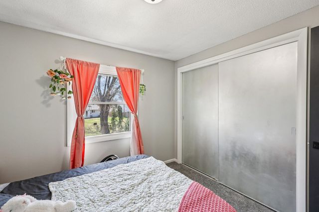 632 109th Lane NE, Blaine, MN 55434