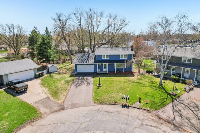 632 109th Lane NE, Blaine, MN 55434