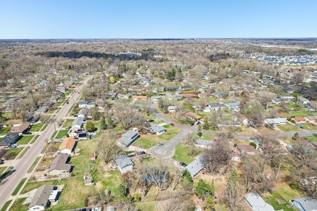 632 109th Lane NE, Blaine, MN 55434