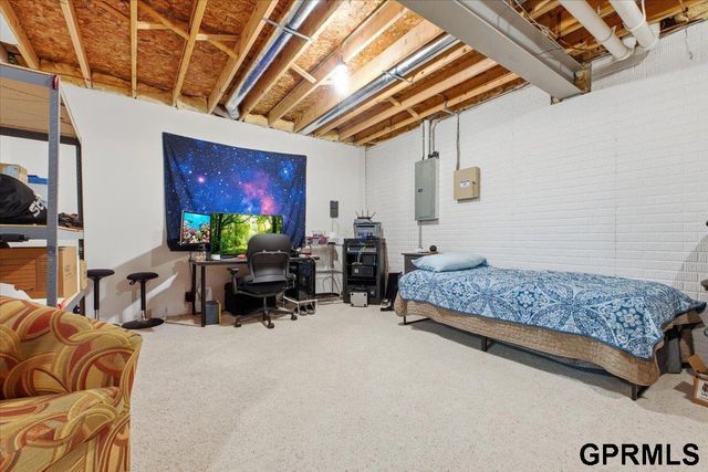 3717 S 182 Street, Omaha, NE 68130