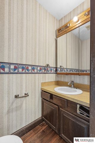 1125 Laport Drive, Papillion, NE 68046