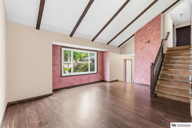 1125 Laport Drive, Papillion, NE 68046